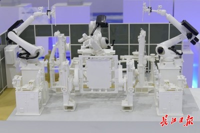 "武汉造"卫星登陆珠海航展 | 图集